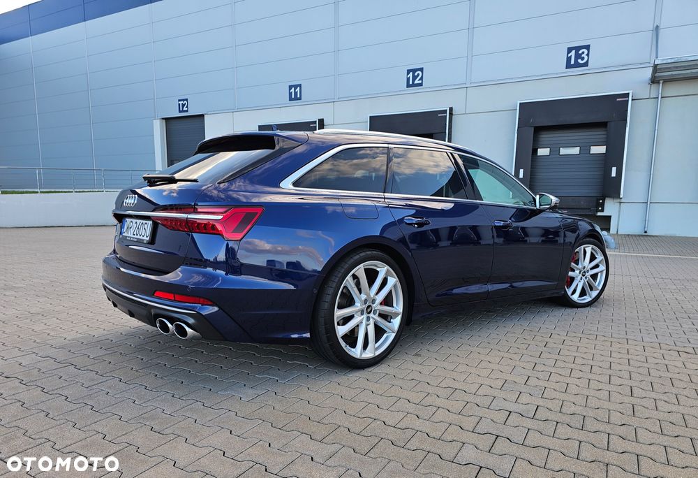 Audi S6 Avant - 16