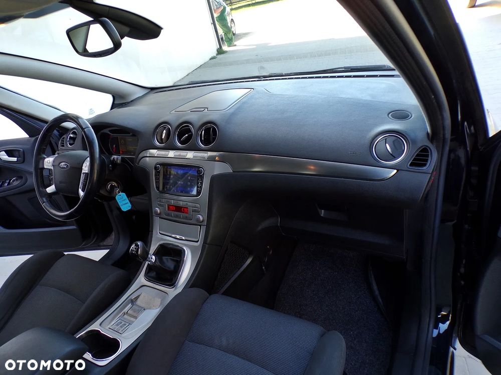 Ford S-Max 2.0 TDCi Titanium - 16