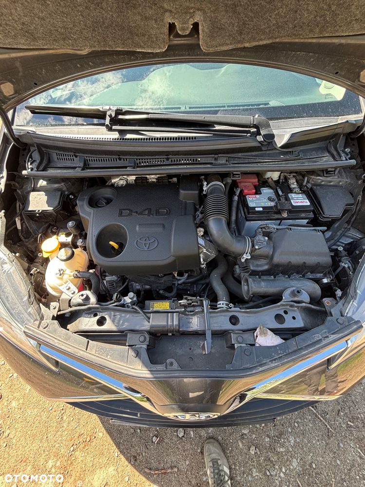 Toyota Yaris 1.4 D-4D Comfort - 9