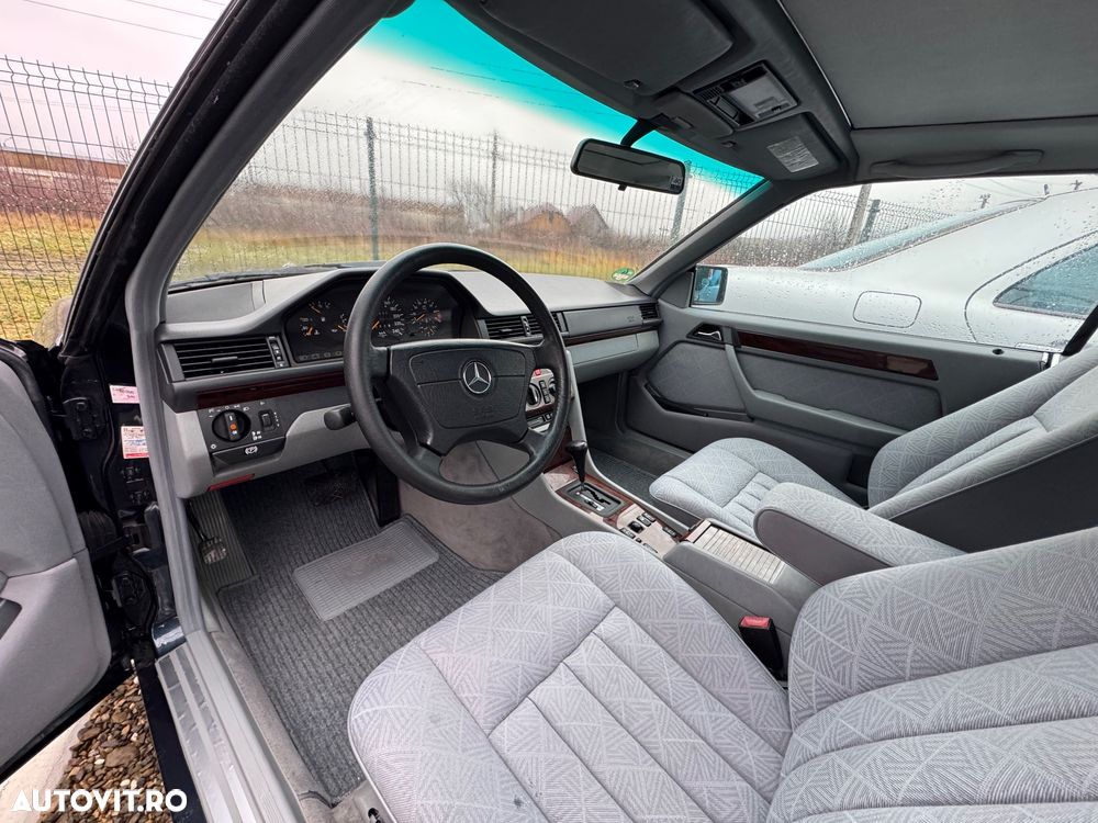 Mercedes-Benz W124 - 2