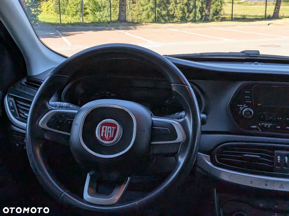 Fiat Tipo 1.4 T-Jet 16v Lounge EU6 - 28