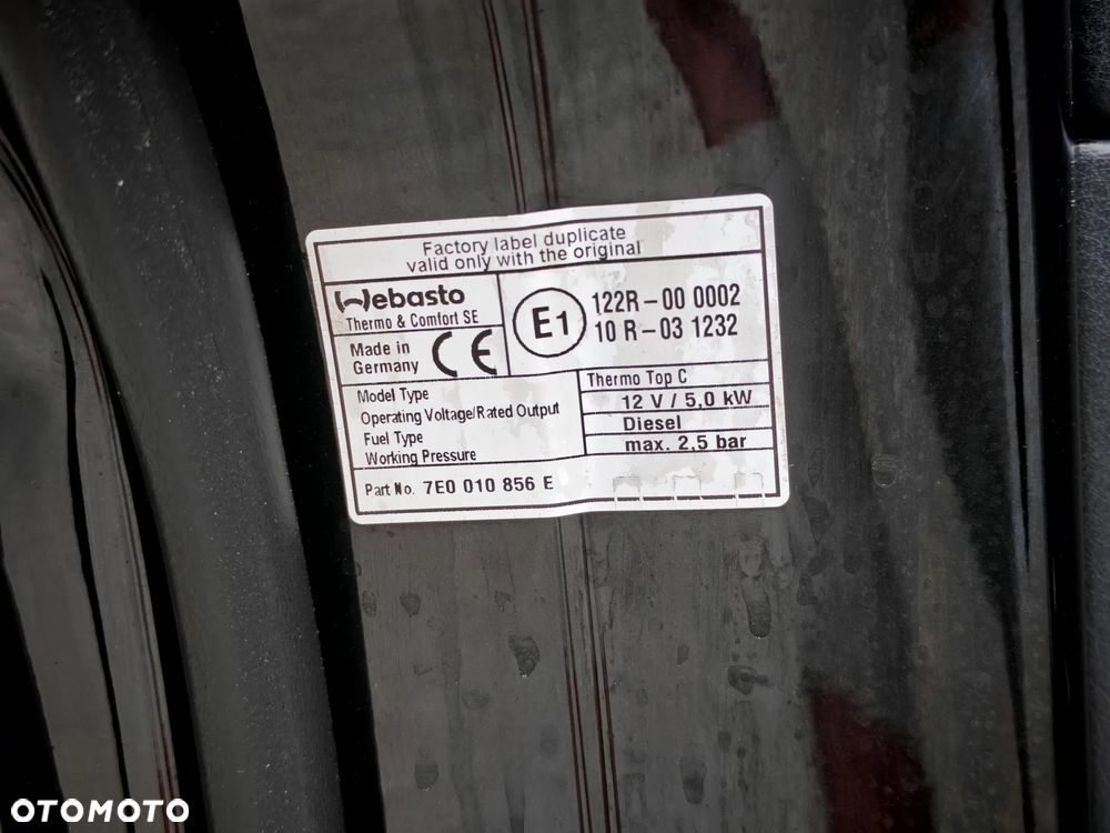 Volkswagen Multivan - 17