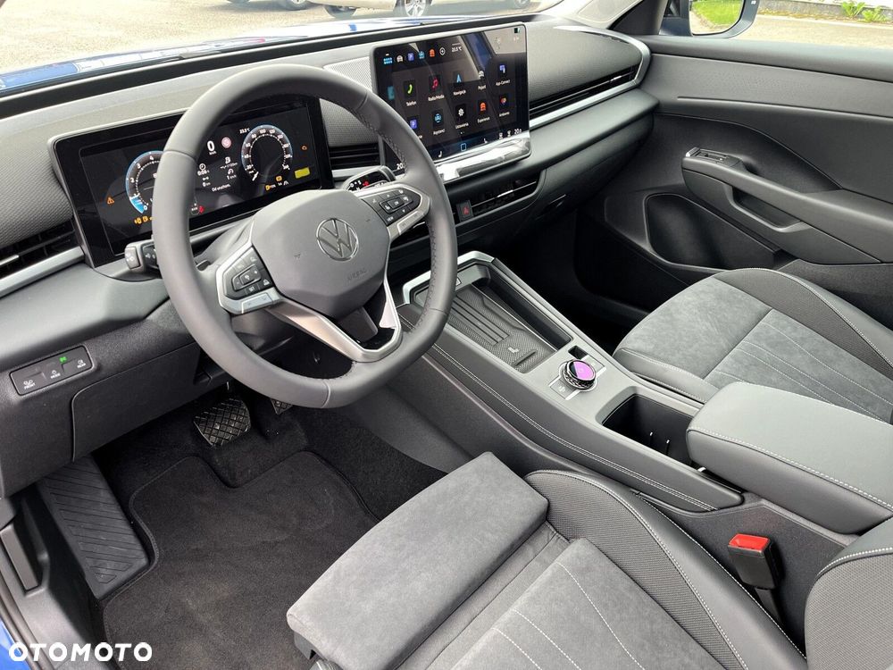 Volkswagen T-Roc 1.5 eTSI Style DSG - 10