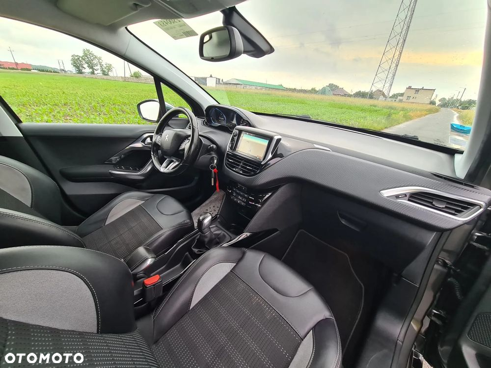 Peugeot 2008 PureTech 110 Stop&Start Allure - 9
