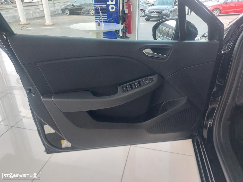 Renault Clio 1.0 TCe Evolution Bi-Fuel - 14