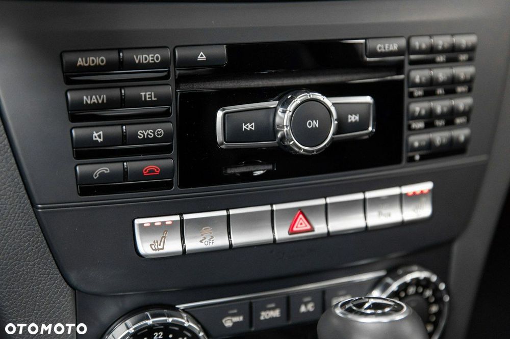 Mercedes-Benz Klasa C - 36