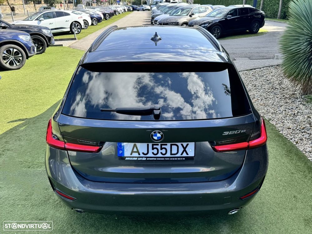 BMW 320 e Touring Auto - 11