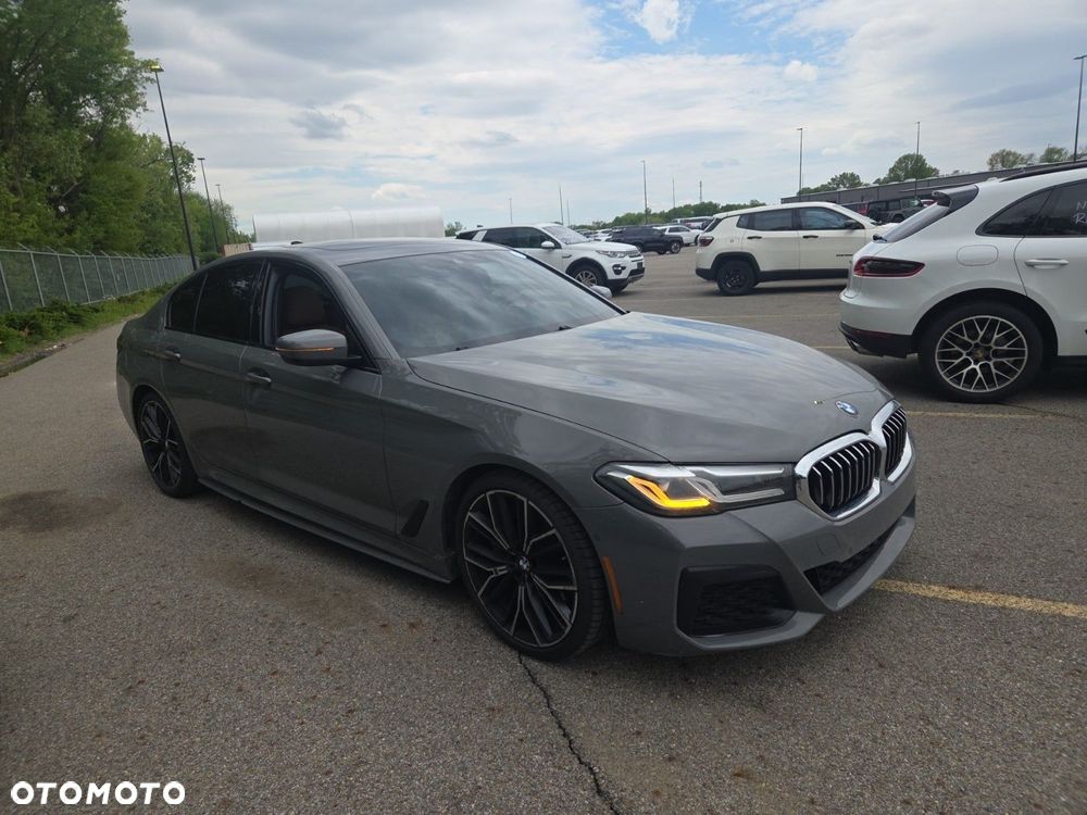 BMW Seria 5 530i xDrive M Sport Edition - 3