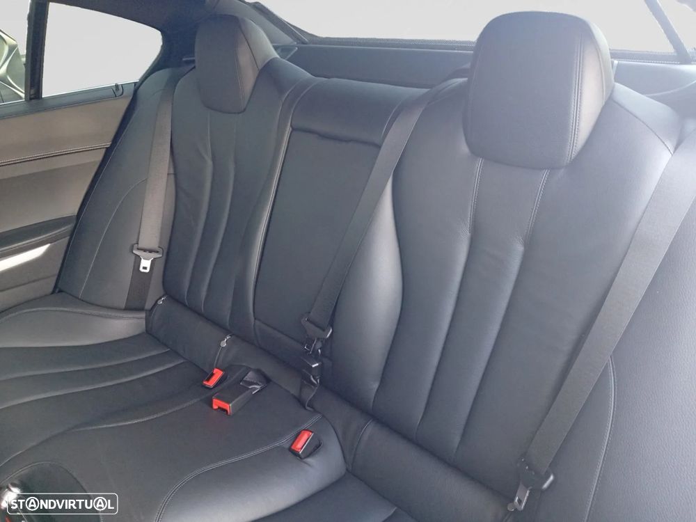 BMW 640 Gran Coupé d xDrive Pack M - 15
