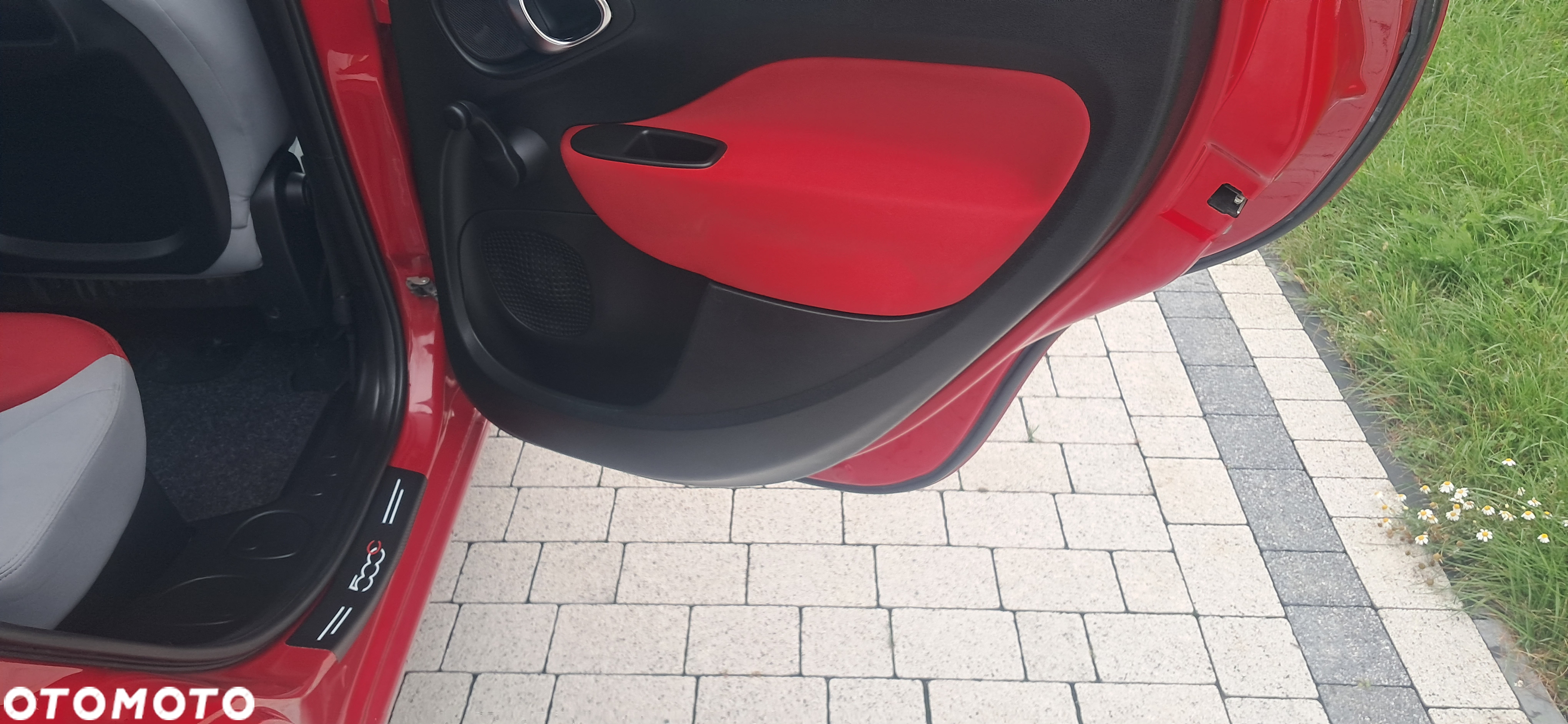 Fiat 500L 1.4 16V (RED) - 8