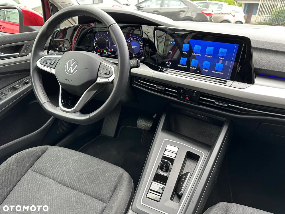 Volkswagen Golf - 12