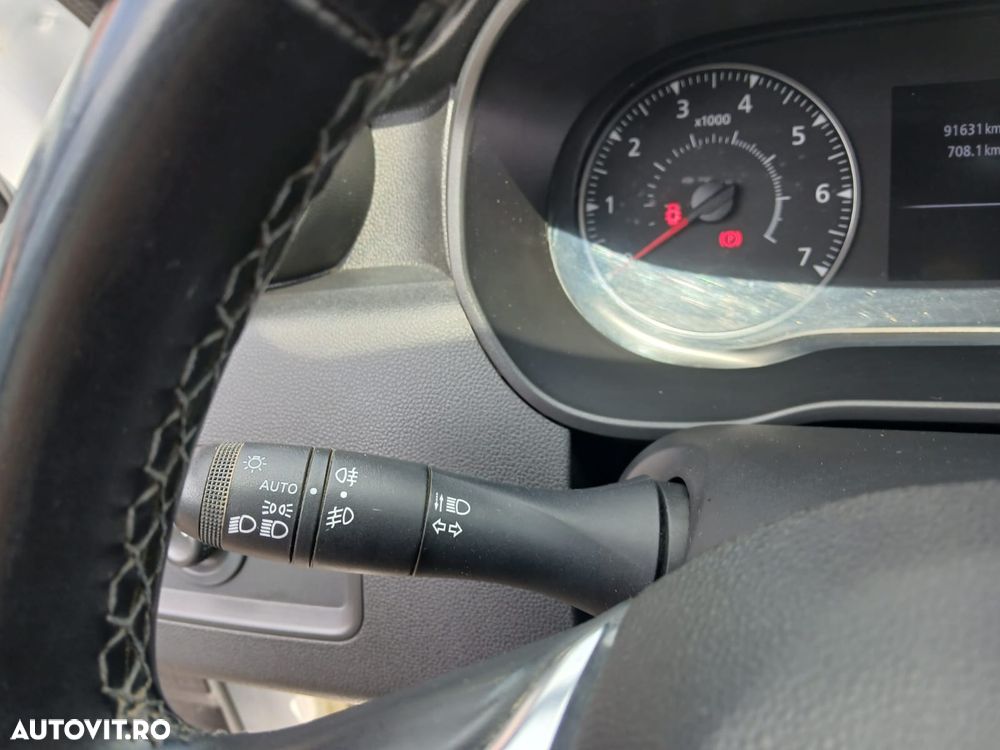 Dacia Duster 1.5 Blue dCi 4WD Comfort - 9