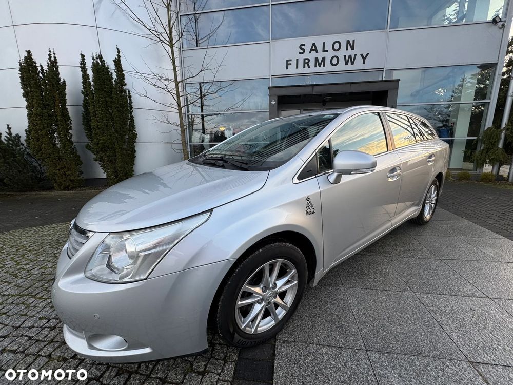 Toyota Avensis 1.8 Sol plus NAVI - 22