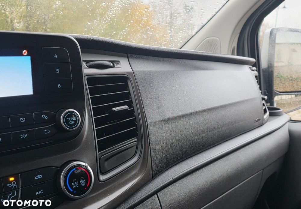 Ford Transit Custom - 19