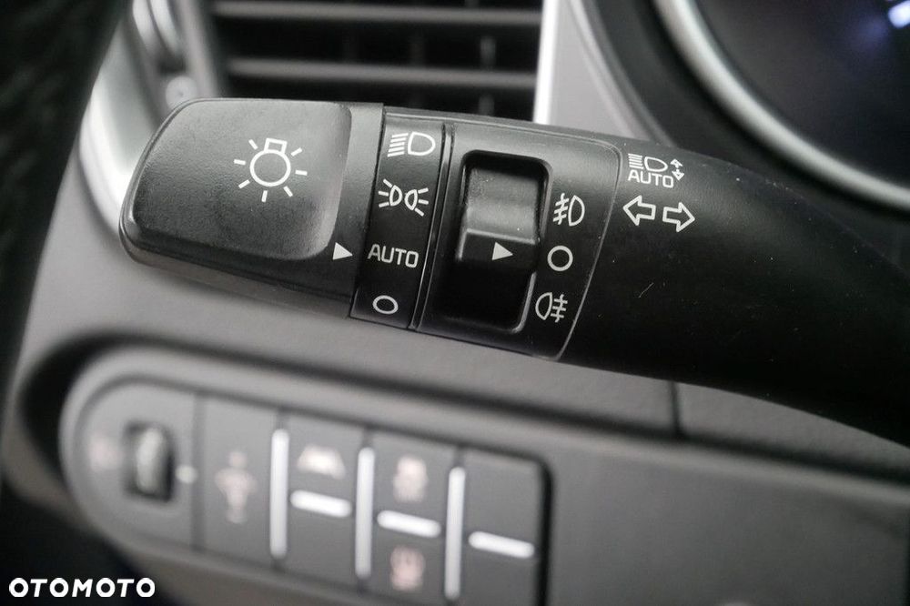 Kia Ceed 1.5 T-GDI M - 22