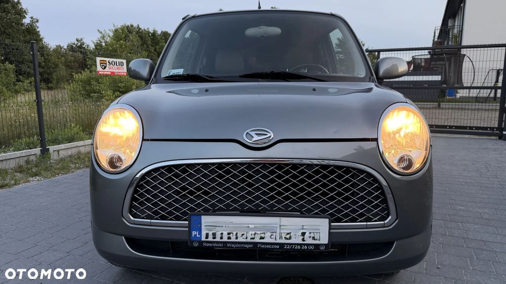 Daihatsu Trevis - 10
