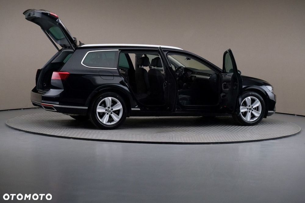 Volkswagen Passat Variant 2.0 TSI Elegance DSG - 6