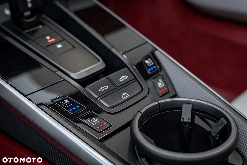 Porsche 911 Turbo S - 36