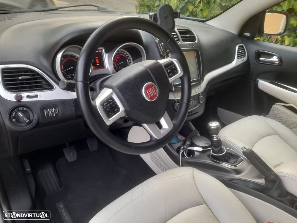 Fiat Freemont 2.0 M-Jet Urban - 5