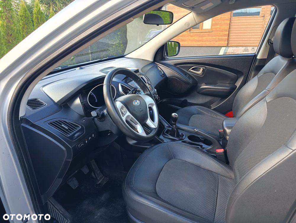 Hyundai ix35 1.7 CRDi 2WD blue Style - 10