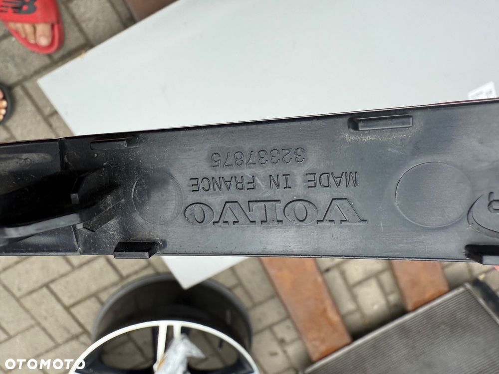 LAMPA ODBLASK PRAWY TYLNEGO ZDERZAKA VOLVO S-60 V-60 II32337875 - 4