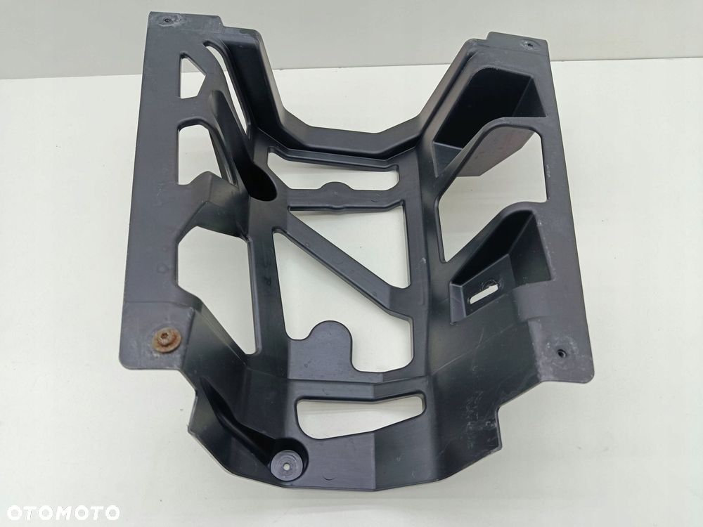 VOLVO XC 40 OSŁONA TERMICZNA MOCOWANIE 31694867 8889807945 - 5