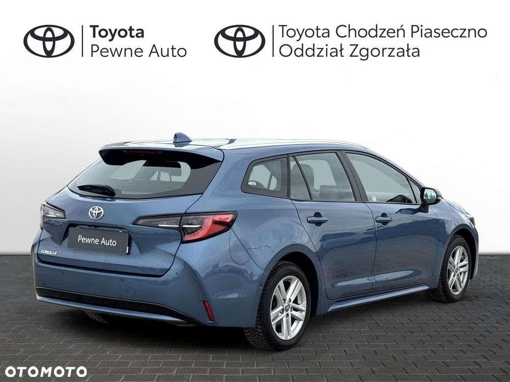Toyota Corolla - 6