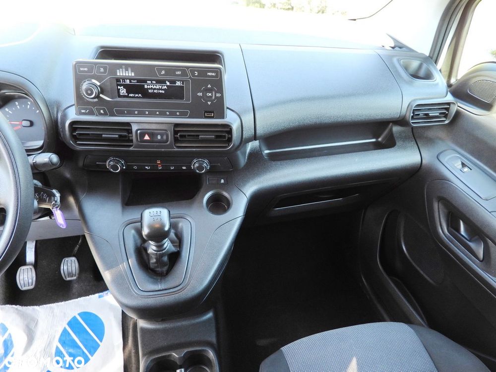 Toyota PROACE CITY  FURGON CHŁODNIA  -15*C ZASILANIE 230V TEMPOMAT KLIMATYZACJA  100KM - 31