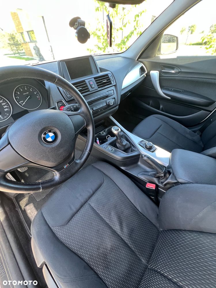 BMW Seria 1 116i Sport Line - 9