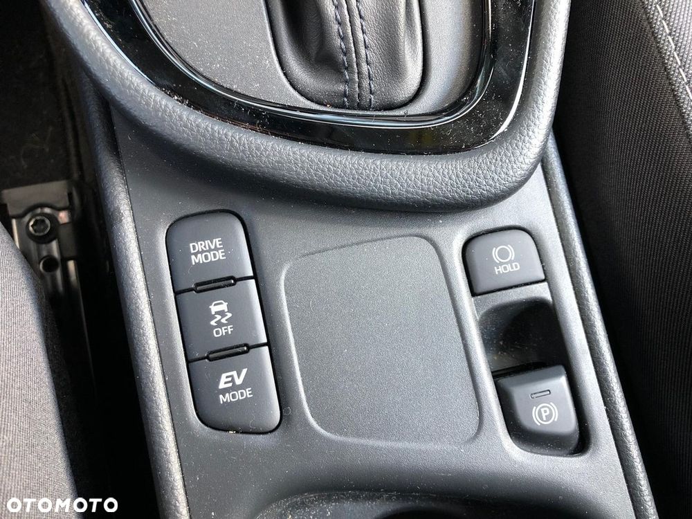 Toyota Yaris Hybrid 1.5 Style - 23