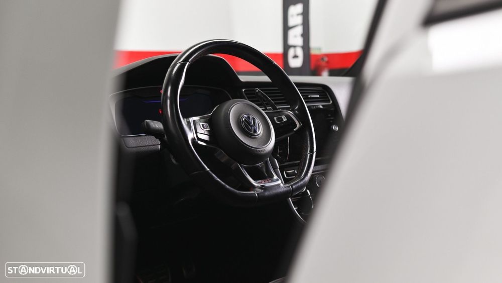 VW Golf GTI 2.0 TSI OPF DSG Performance - 35