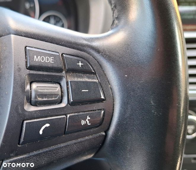 BMW X3 xDrive20d - 16