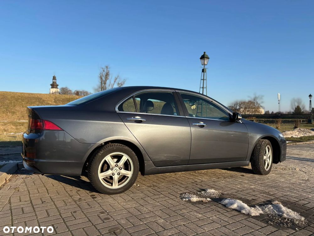 Honda Accord 2.2i-CDTi Sport - 4