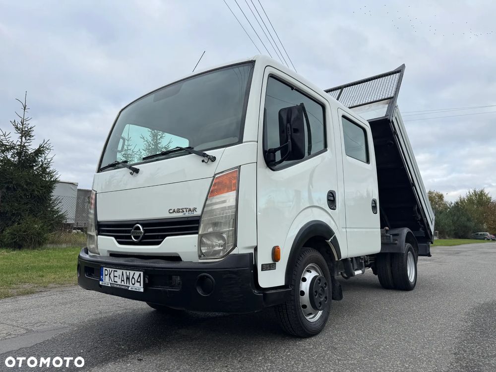 Nissan Cabstar 35.13 * 2.5 / 130KM * Wywrotka * DOKA * 6 Osób * - 3