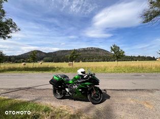 Kawasaki Ninja H2 SX - 7