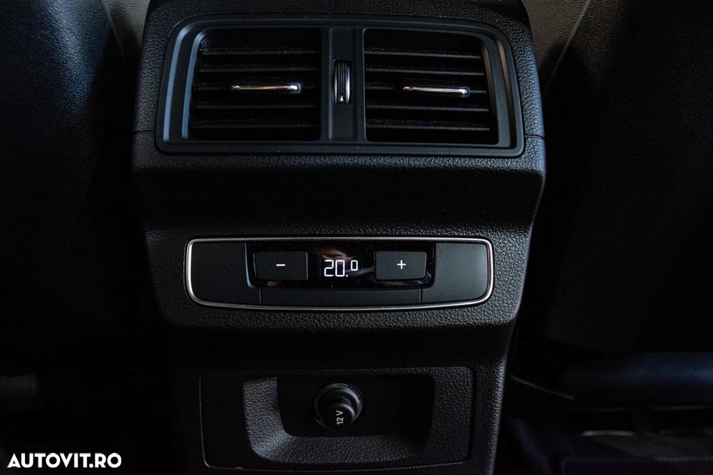 Audi Q5 55 TFSI e quattro S tronic PHEV S Line - 33