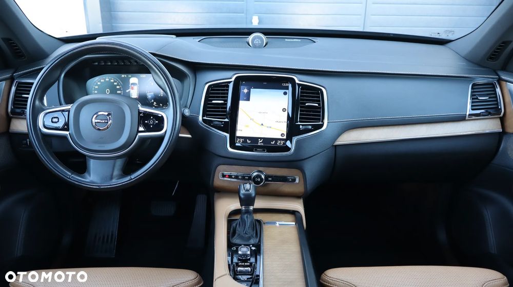 Volvo XC 90 D5 AWD Inscription 7os - 10