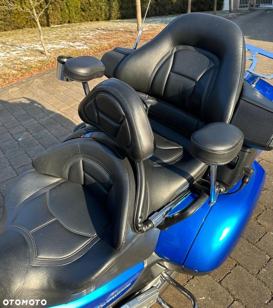 Honda GL - 8