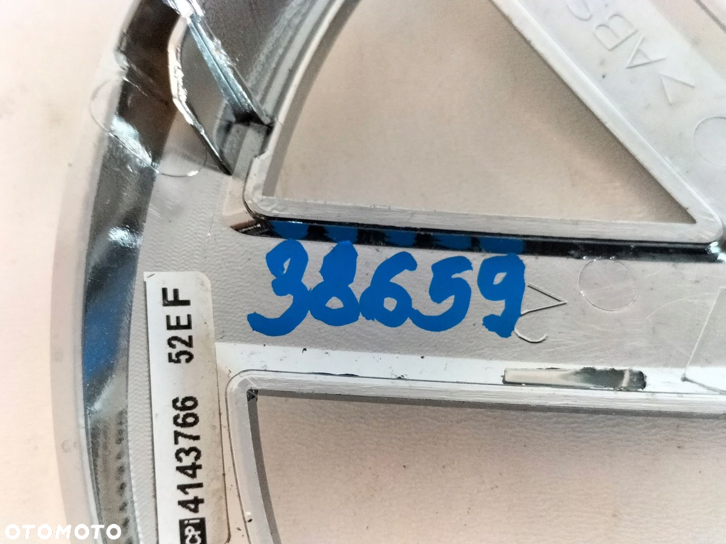 Znaczek emblemat logo zderzaka przód VW UP 12- - 7