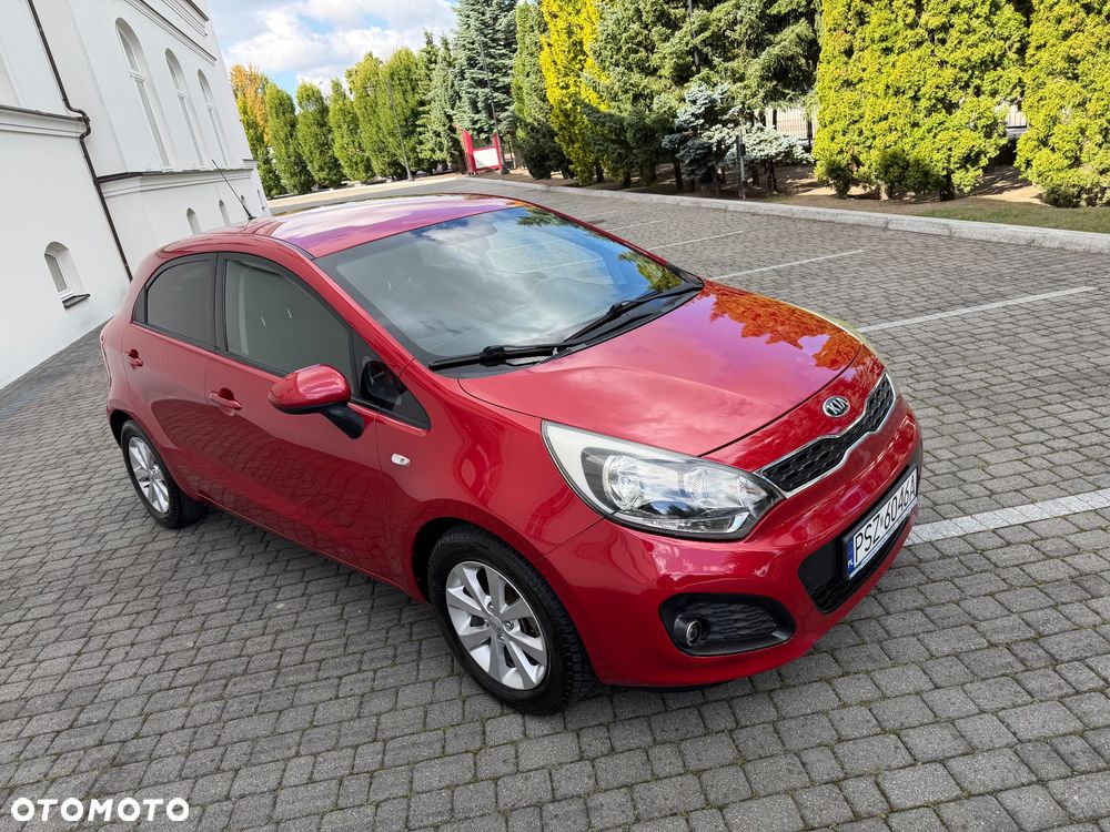 Kia Rio - 7