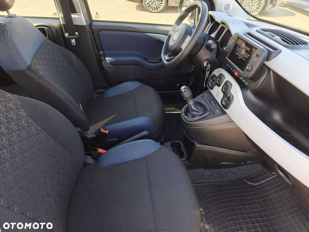 Fiat Panda 1.0 Hybrid City Cross - 17