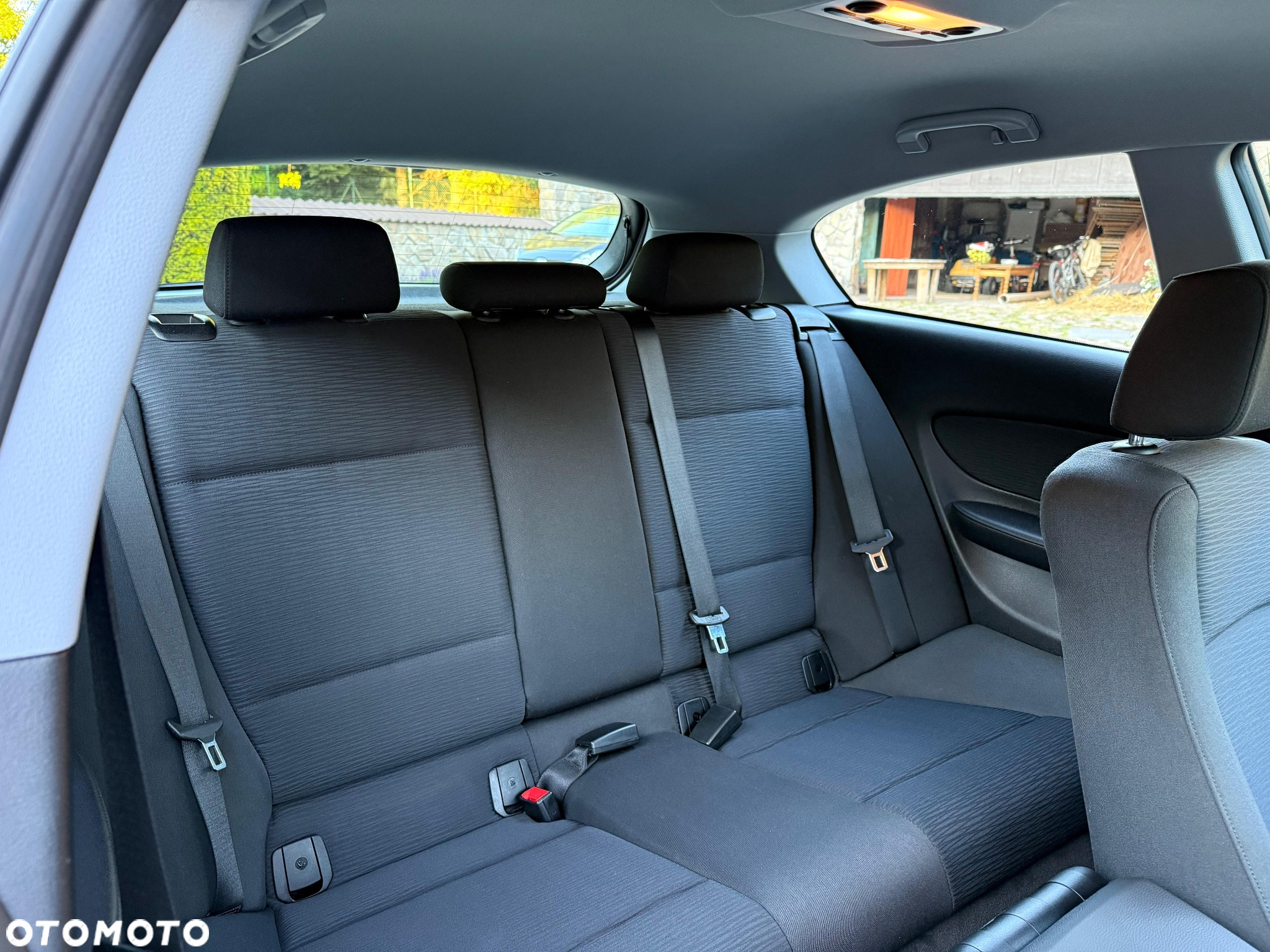 BMW Seria 1 116i - 17