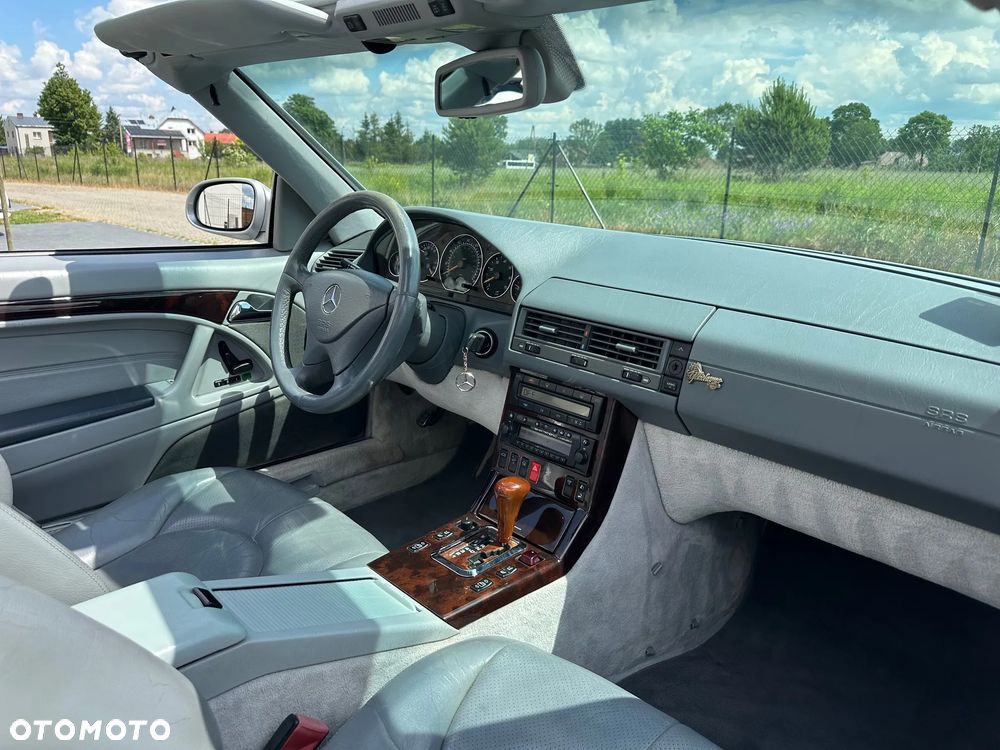 Mercedes-Benz SL - 14