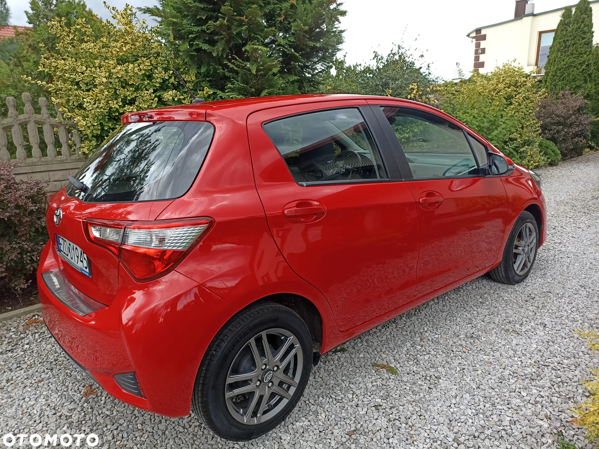 Toyota Yaris - 8
