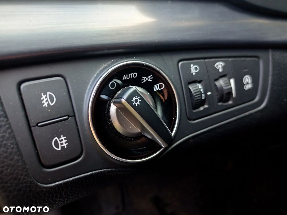 Hyundai i40 1.6 GDI Comfort + - 23