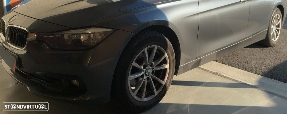 BMW 316 d Line Sport - 4