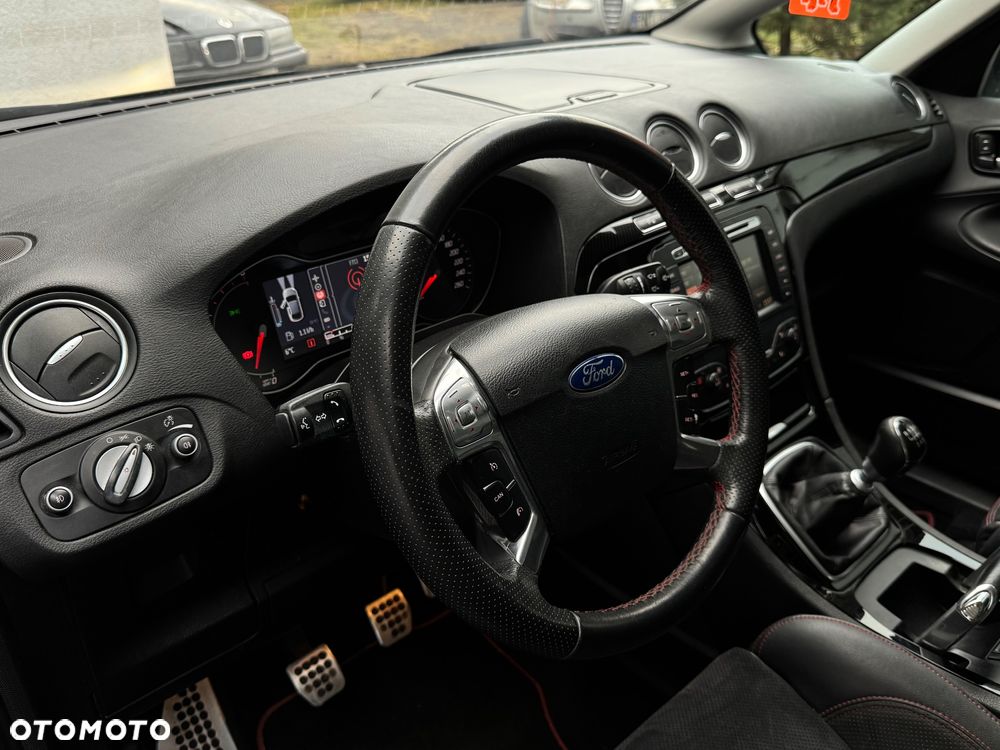 Ford S-Max 2.0 TDCi DPF Titanium X - 18