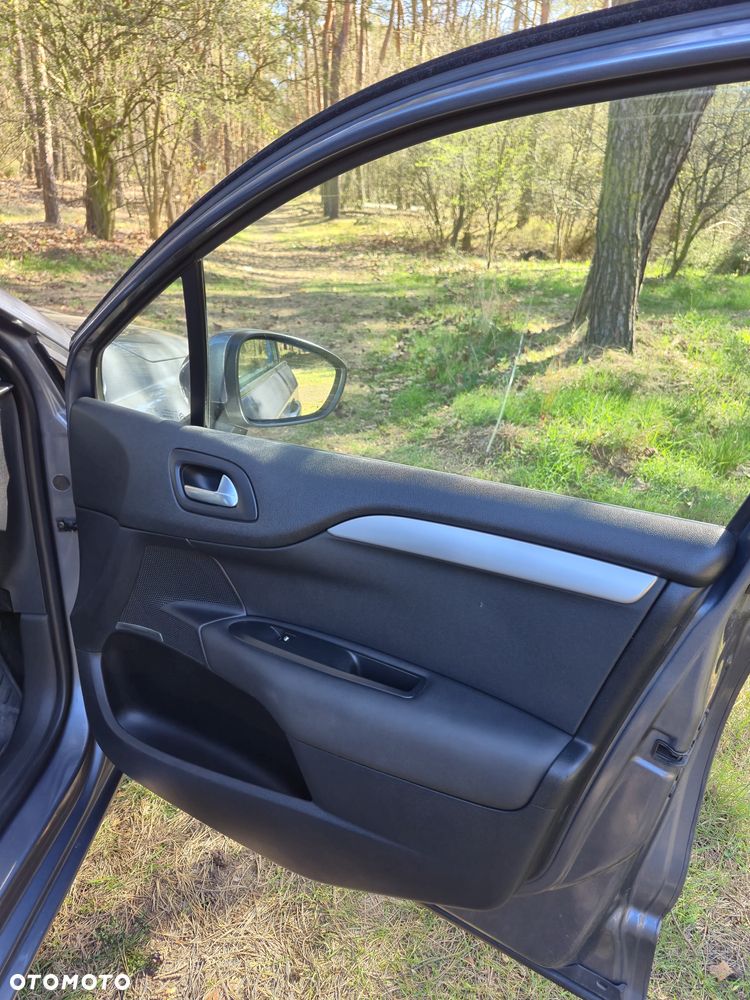 Citroën C4 VTi 120 Attraction - 10