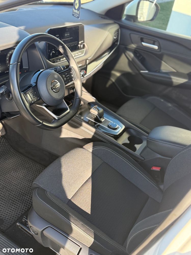Nissan Qashqai 1.3 DIG-T N-Connecta DCT - 6
