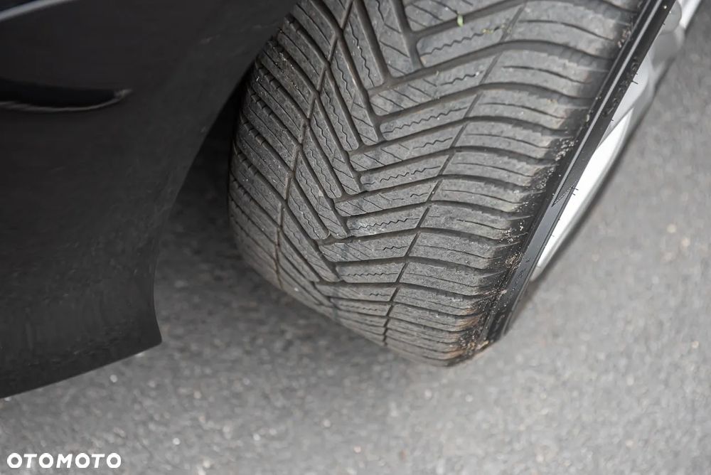 Volkswagen Passat - 29